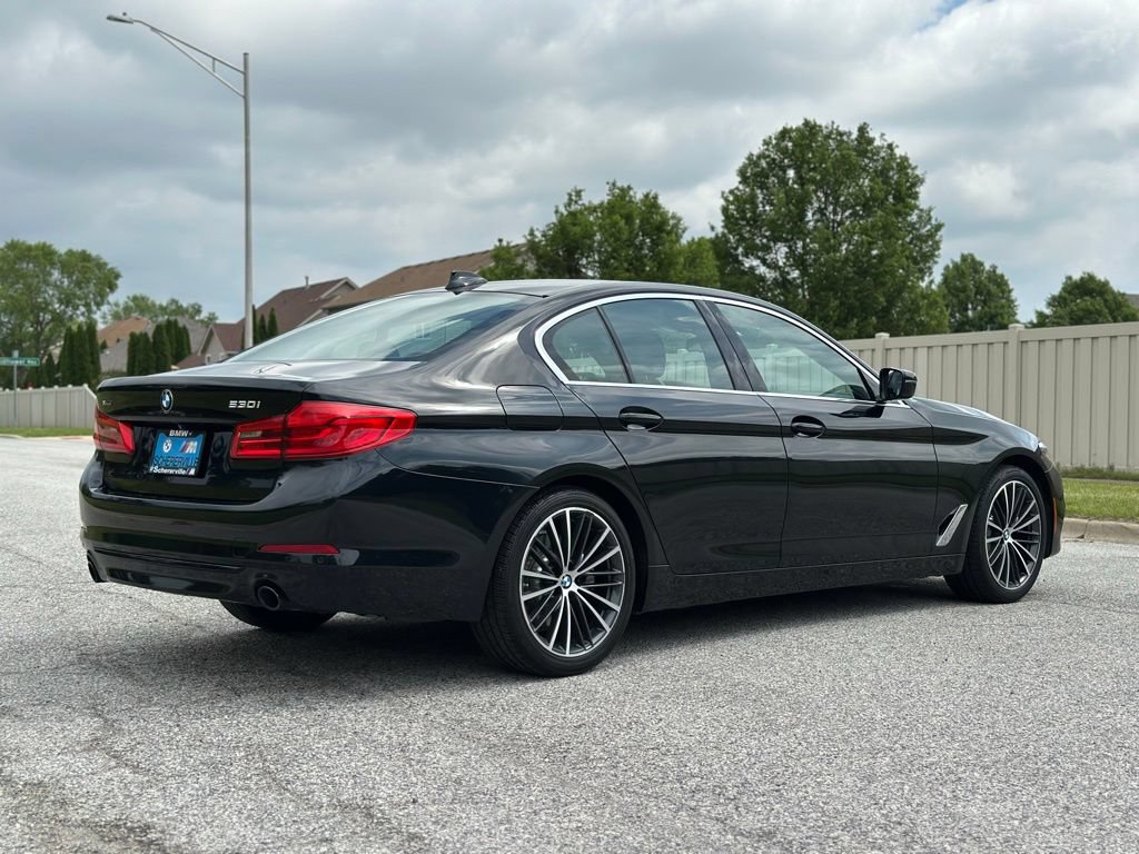 Used 2019 BMW 530i xDrive w/ Convenience Package AWD/4WD image 9