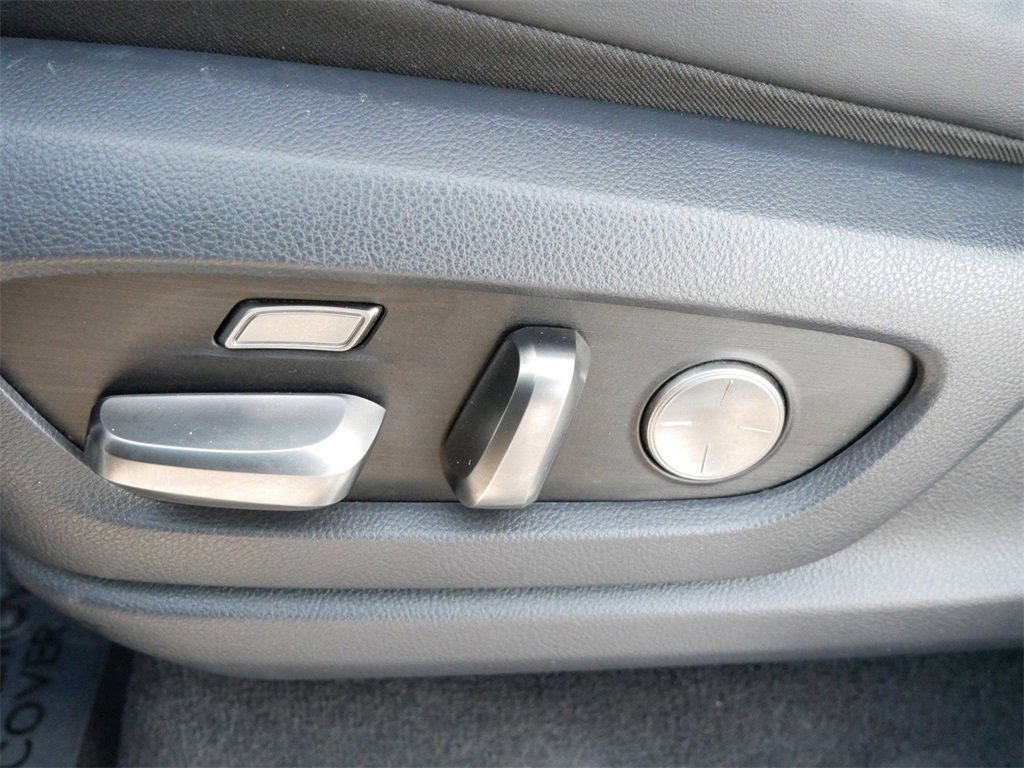 Used 2022 Lexus LX 600 F Sport image 15