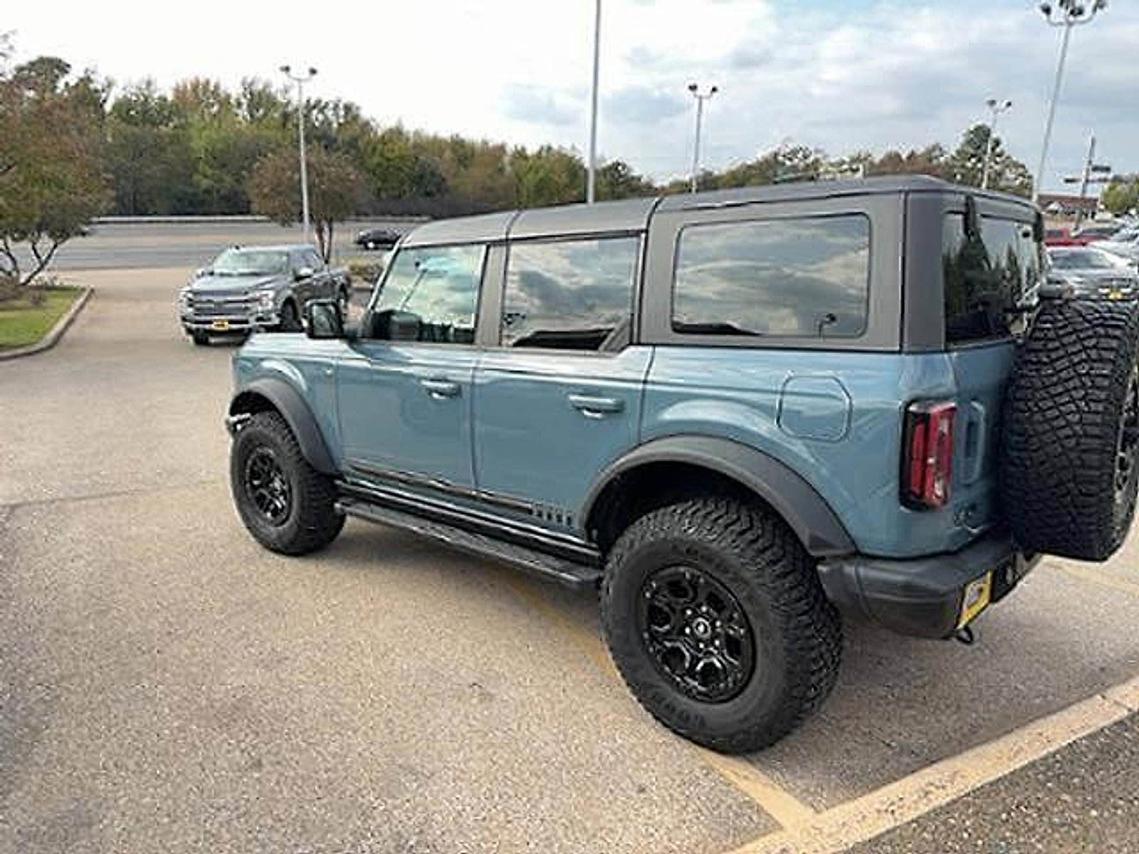 Used 2021 Ford Bronco First Edition image 7