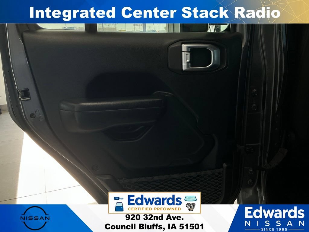 Used 2018 Jeep Wrangler Unlimited Sport S AWD/4WD image 15