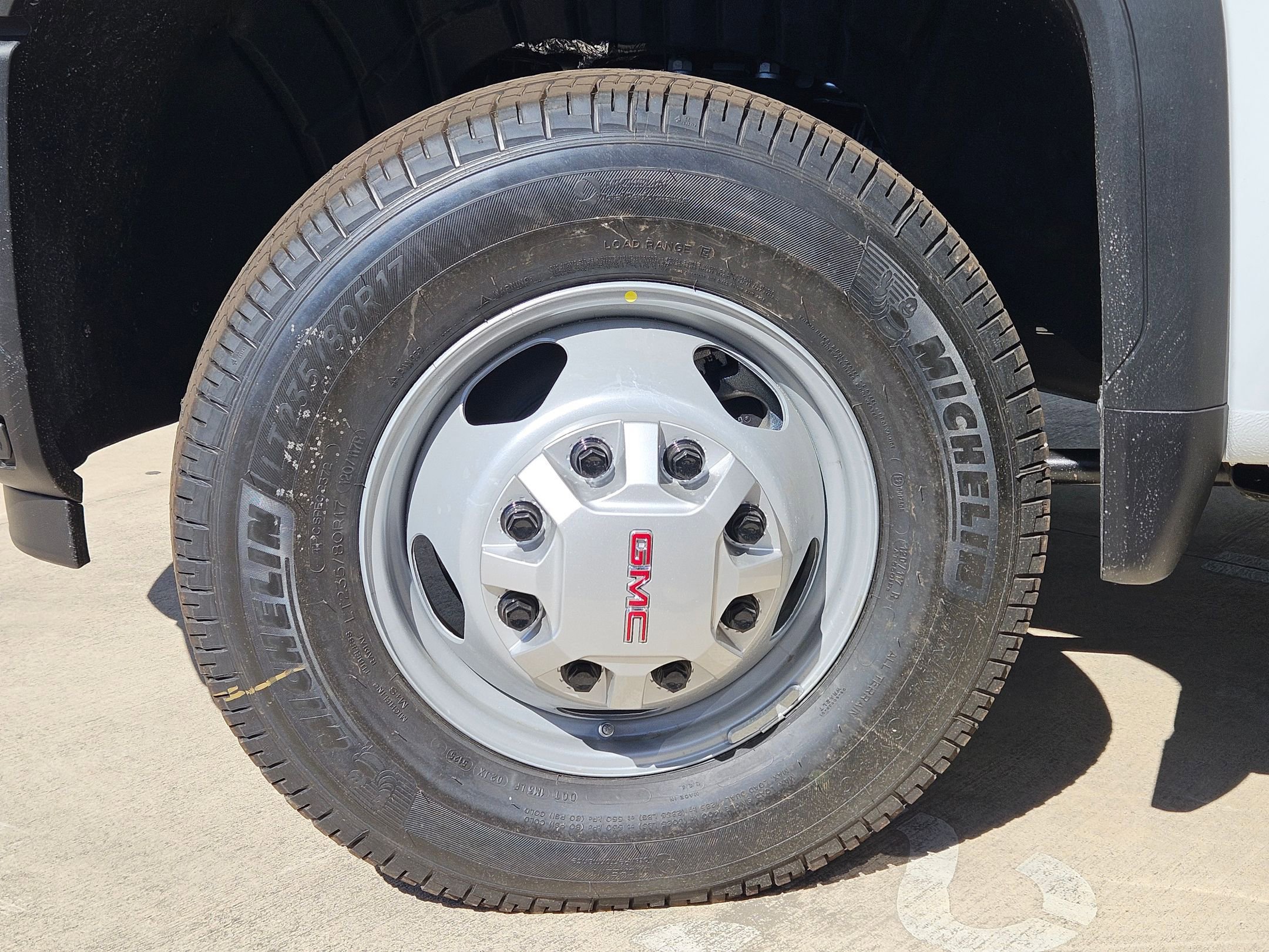 New 2026 GMC Sierra 3500 Pro w/ Convenience Package image 24