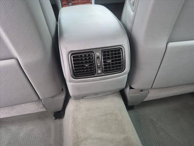 Used 2005 Lexus LS 430 RWD image 17