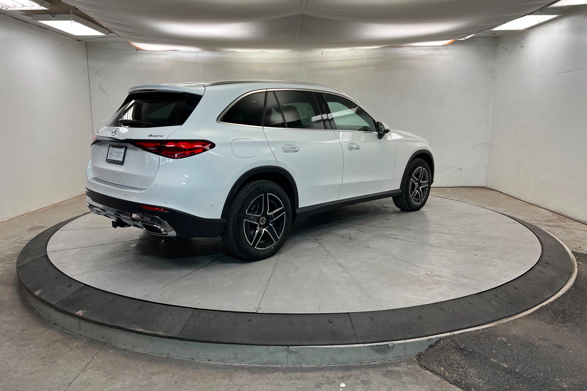 New 2026 Mercedes-Benz GLC 300 4MATIC image 5