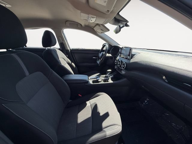Used 2025 Nissan Sentra SV w/ All-Weather Package FWD image 13
