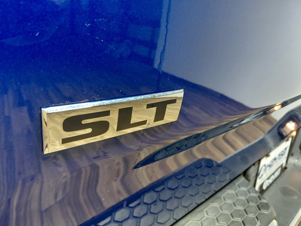 Used 2019 RAM 1500 Classic SLT AWD/4WD image 15