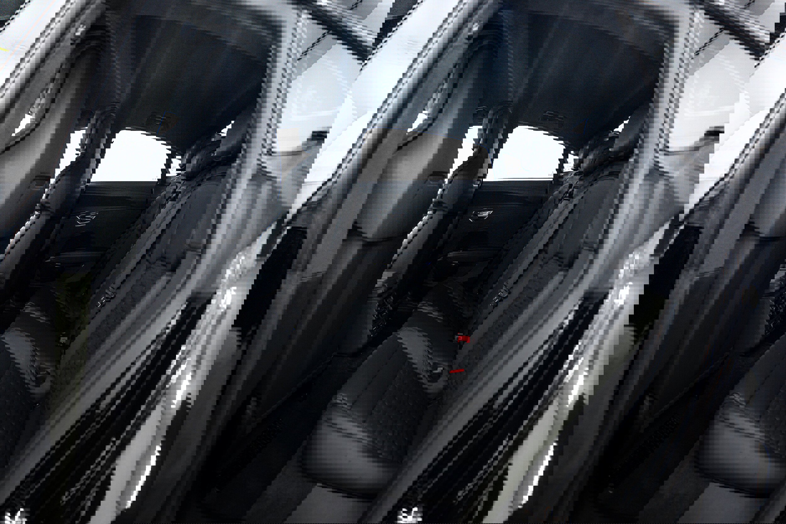 Used 2024 Audi RS e-tron GT w/ Ceramic Brake Package image 15