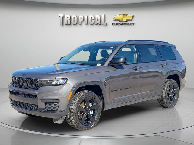 Used 2023 Jeep Grand Cherokee L Laredo