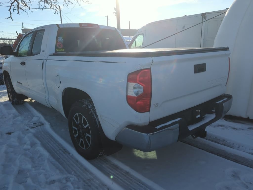 Used 2016 Toyota Tundra SR5 image 4