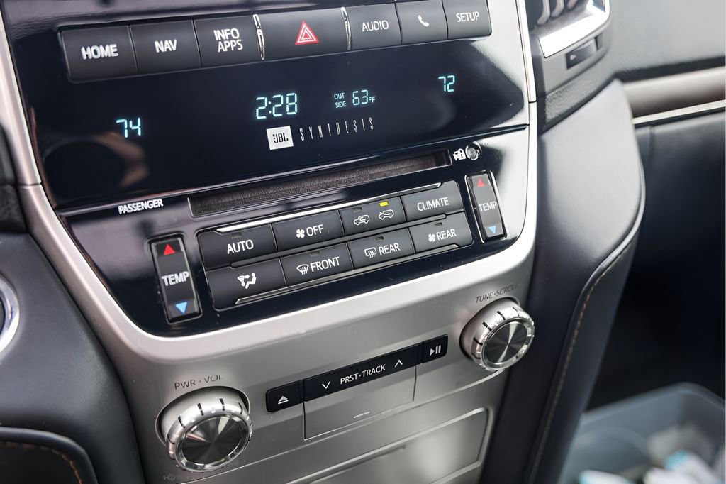 Used 2020 Toyota Land Cruiser Heritage Edition AWD/4WD image 22