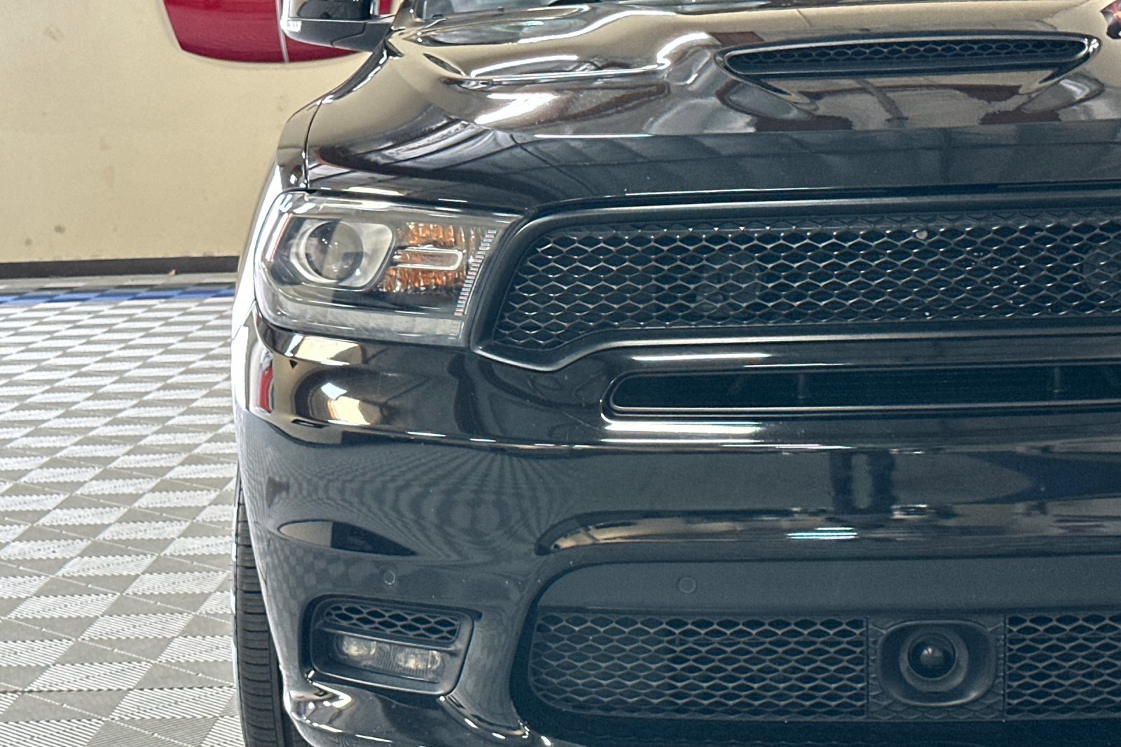 Used 2018 Dodge Durango SRT w/ SRT Interior Appearance Group image 48