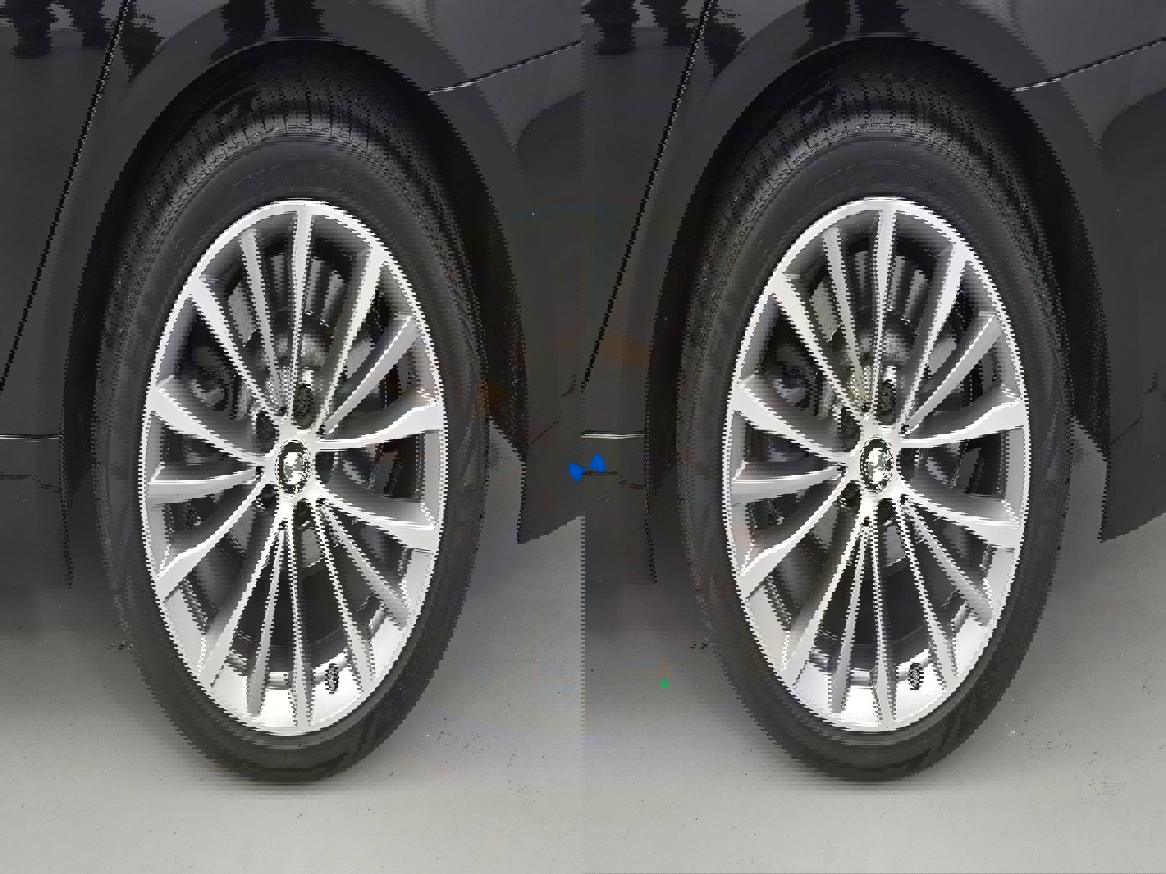 Used 2023 BMW 530i w/ Convenience Package image 34