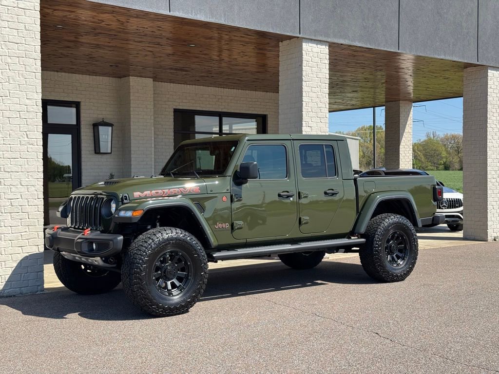 Used 2022 Jeep Gladiator Mojave w/ Trailer Tow Package AWD/4WD image 4