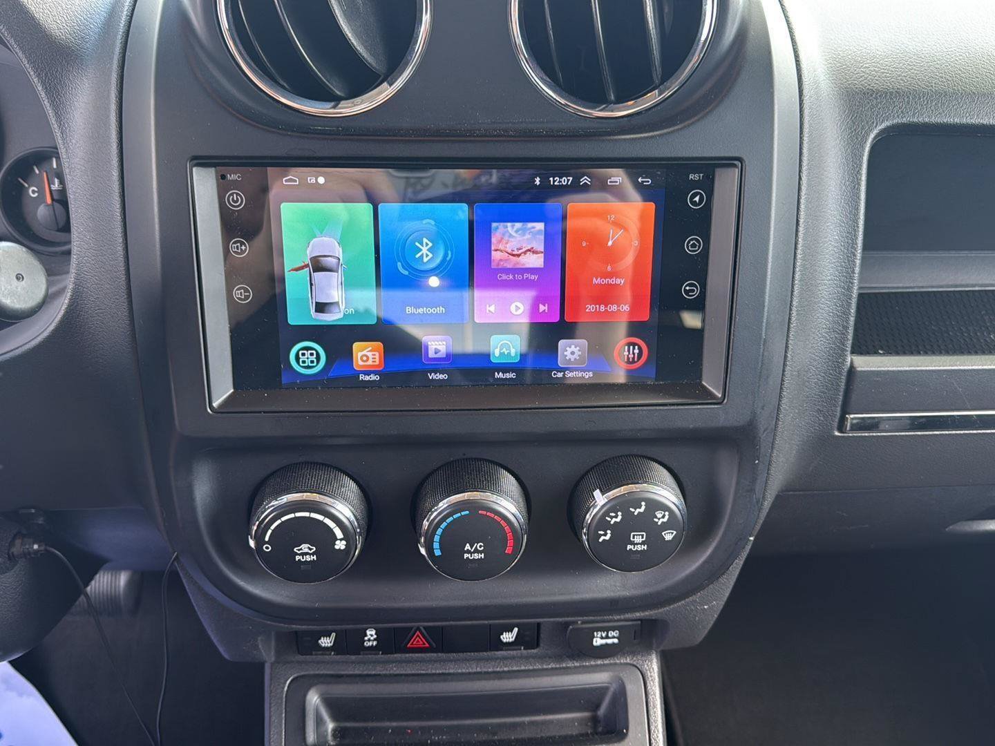Used 2016 Jeep Patriot High Altitude FWD image 23