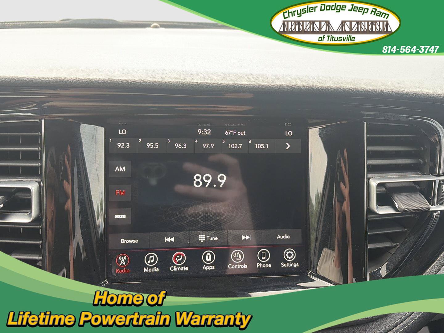 Used 2024 Dodge Durango SXT AWD/4WD image 21