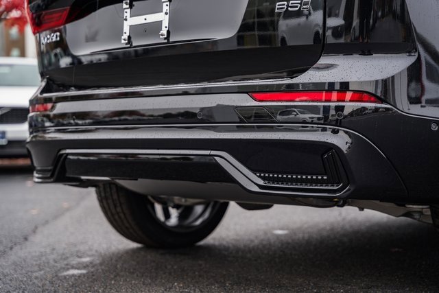 New 2026 Volvo XC60 B5 Ultra w/ Protection Package Premier image 8