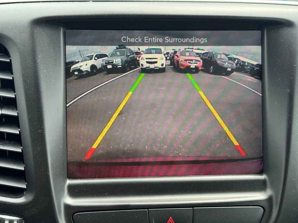 Used 2017 Chrysler 200 Limited Platinum w/ Comfort & Convenience Group FWD image 4