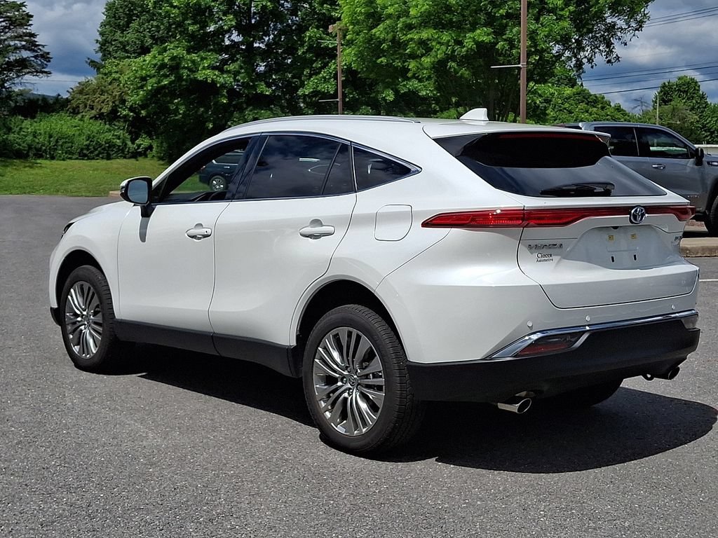 Used 2024 Toyota Venza Limited AWD/4WD image 6