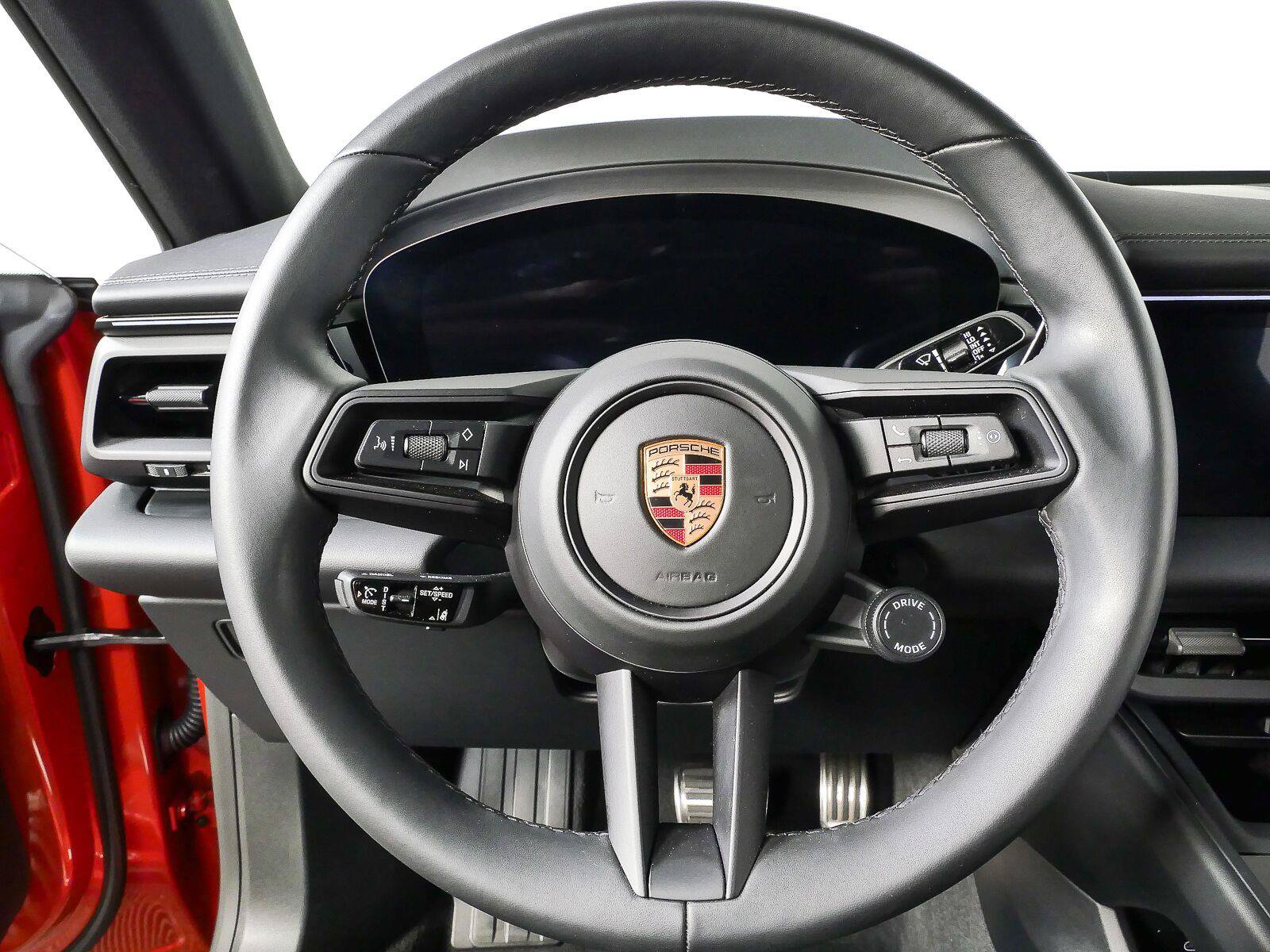 Certified 2025 Porsche Macan 4S Electric AWD/4WD image 10