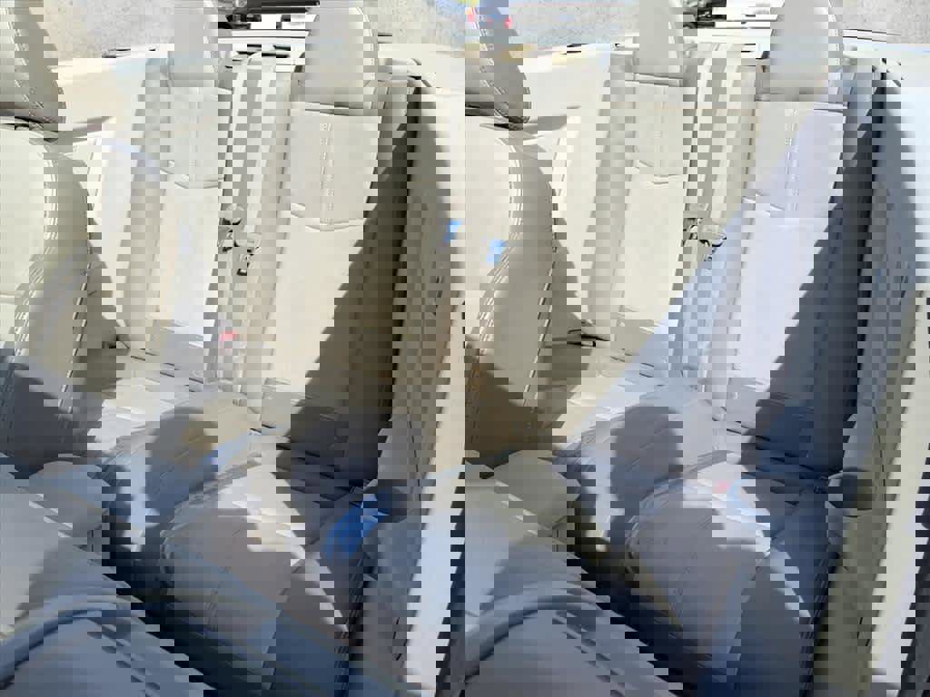 Used 2008 Chrysler Sebring Touring w/ Special Touring Group image 7