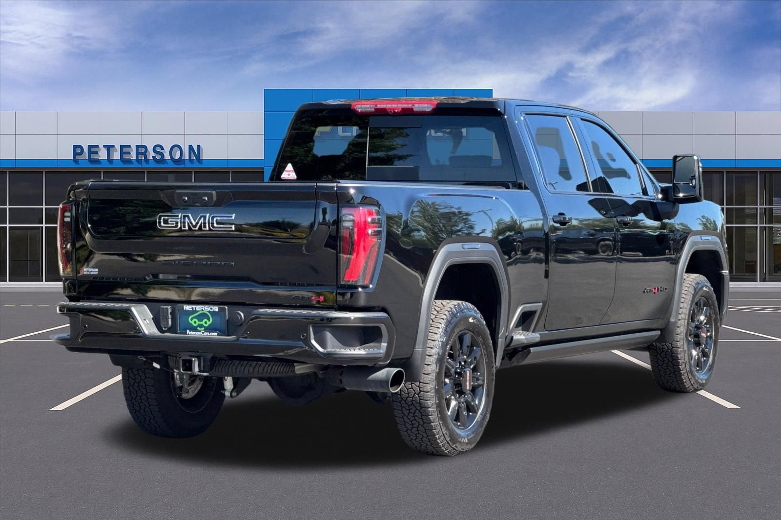 Certified 2026 GMC Sierra 2500 AT4 w/ AT4 Premium Plus Package AWD/4WD image 4