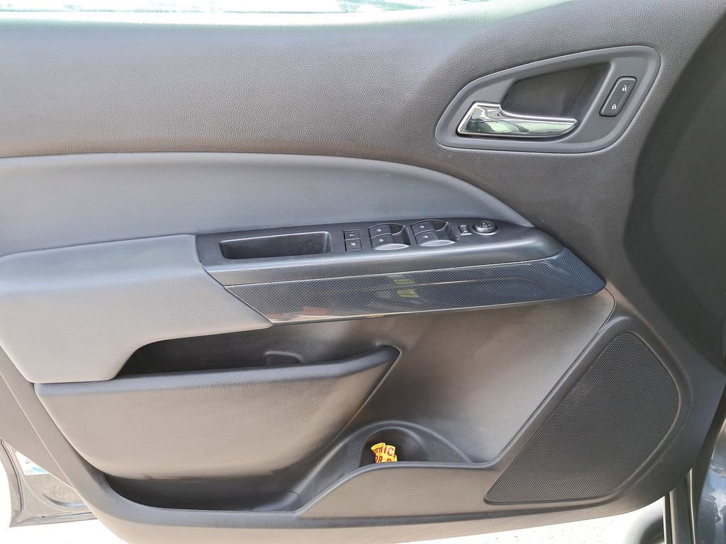 Used 2016 Chevrolet Colorado Z71 image 13