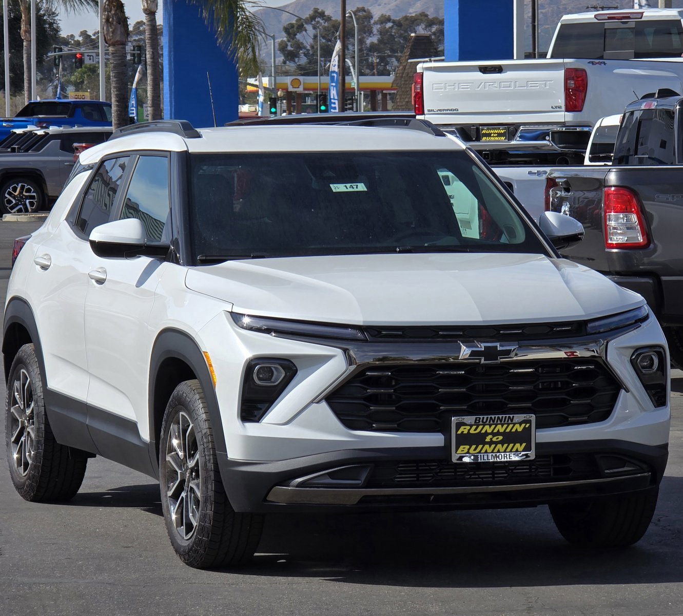 Used 2025 Chevrolet TrailBlazer ACTIV w/ Convenience Package FWD image 2