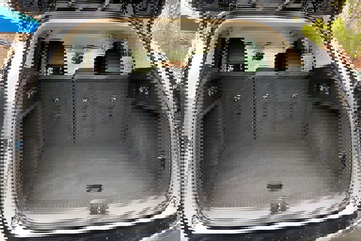 Used 2023 Buick Envision Essence image 35