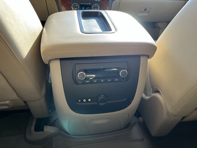 Used 2014 Chevrolet Silverado 2500 LTZ w/ LTZ Plus Package image 29