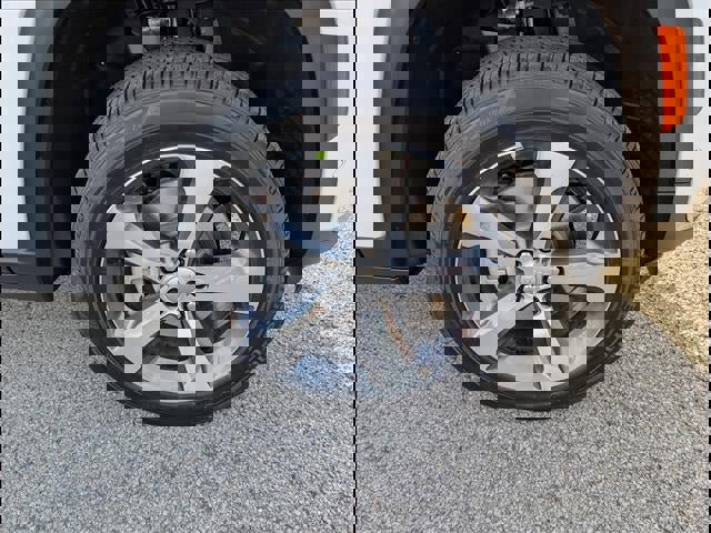 New 2025 Jeep Grand Cherokee L Limited w/ Luxury Tech Group II image 5