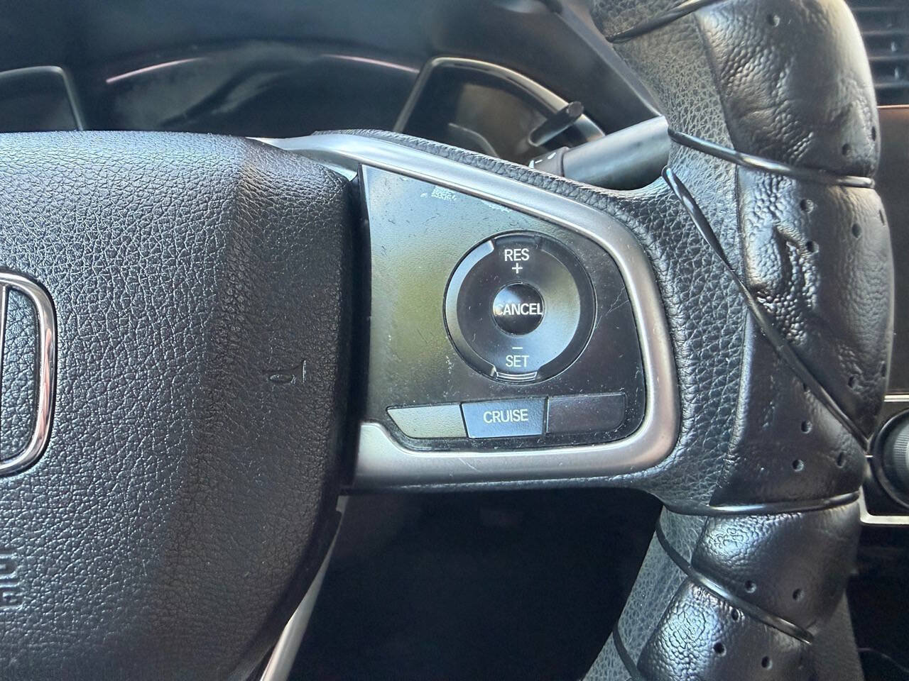 Used 2018 Honda Civic EX image 14