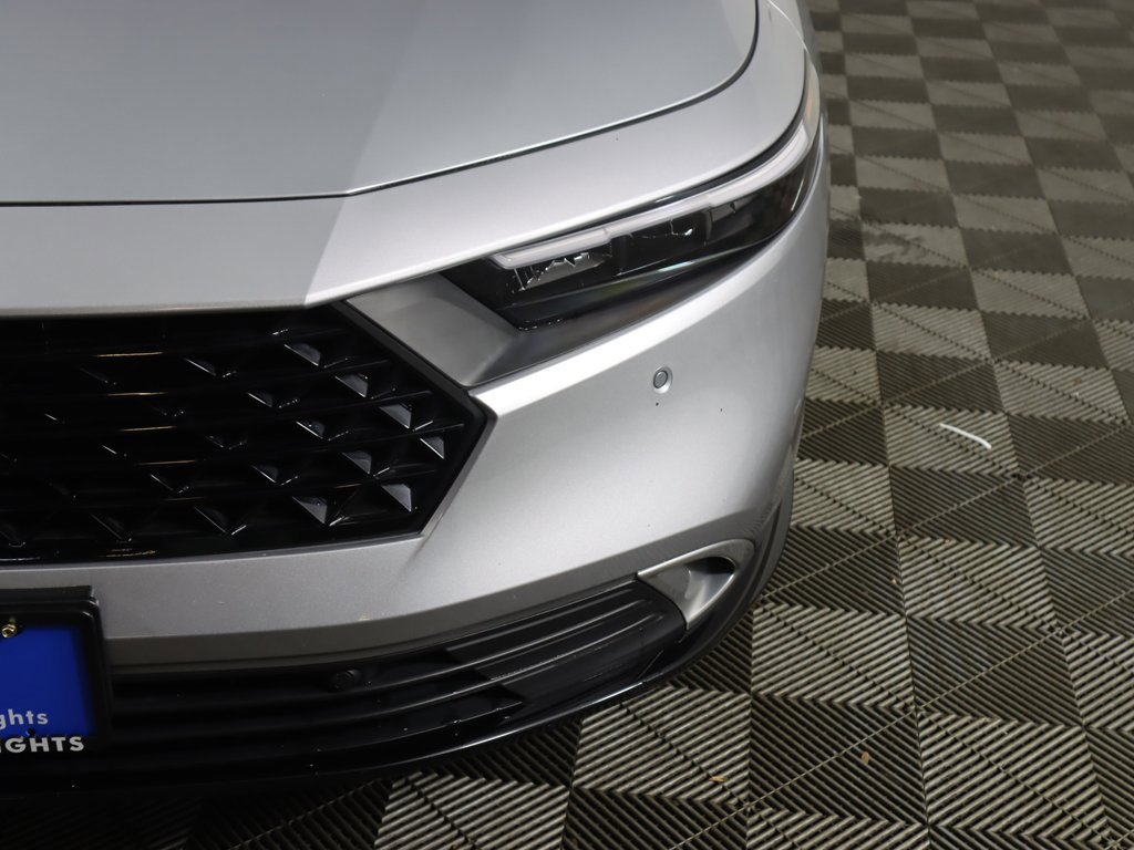 Used 2024 Honda Accord Touring image 16