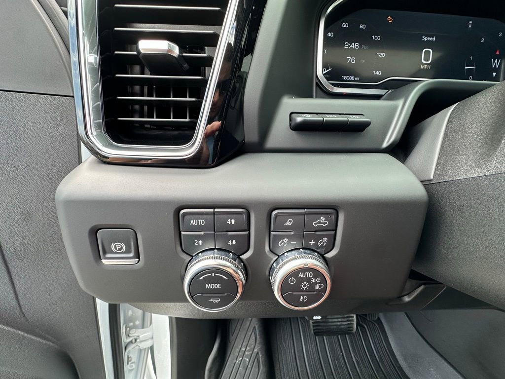 Used 2025 GMC Sierra 3500 Denali Ultimate w/ LPO, GMC Protection Package image 4