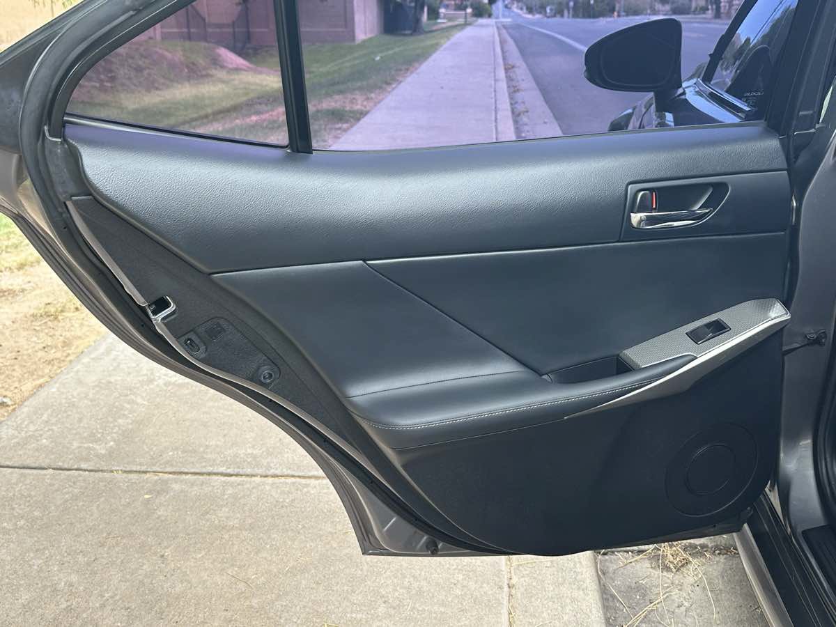 Used 2016 Lexus IS 300 AWD w/ F Sport Package image 49