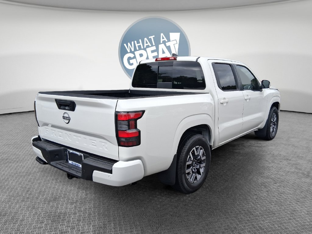 Used 2026 Nissan Frontier SV w/ All-Weather Content Package RWD image 3