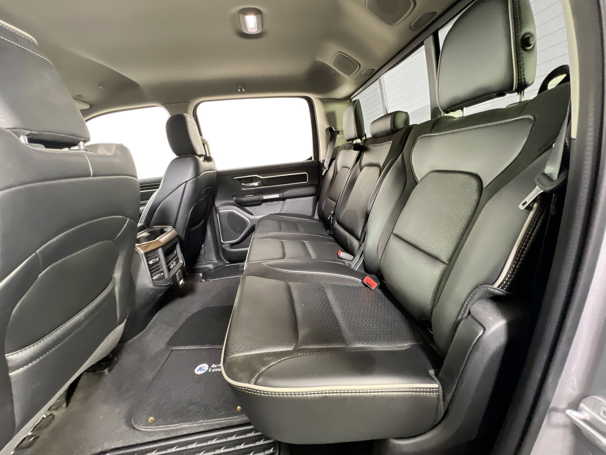 Used 2022 RAM 1500 Laramie image 23