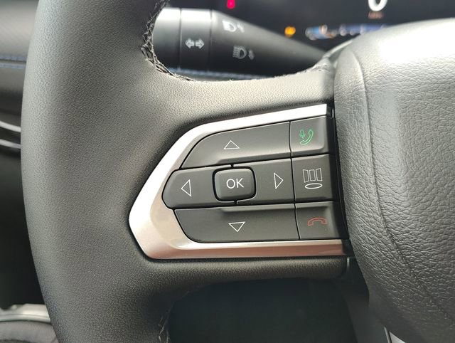 New 2026 Jeep Compass Limited w/ Sun, Sound & Navigation Group AWD/4WD image 15