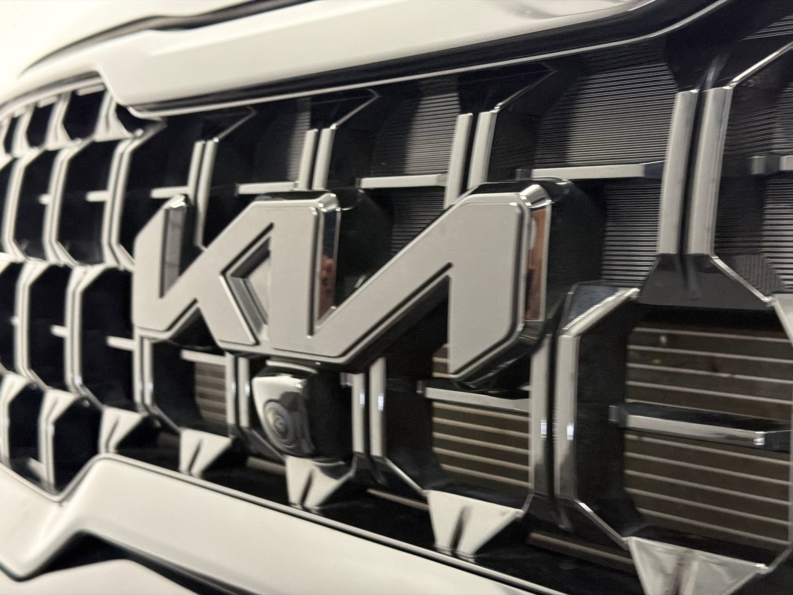 Used 2025 Kia Telluride SX X-Line AWD/4WD image 15