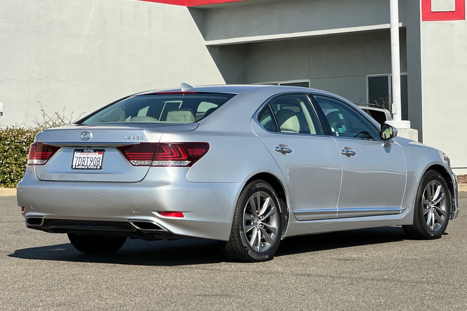 Used 2014 Lexus LS 460 w/ Comfort Package RWD video 2