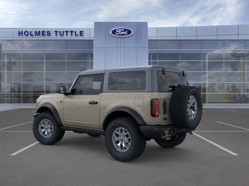 New 2025 Ford Bronco Badlands image 4