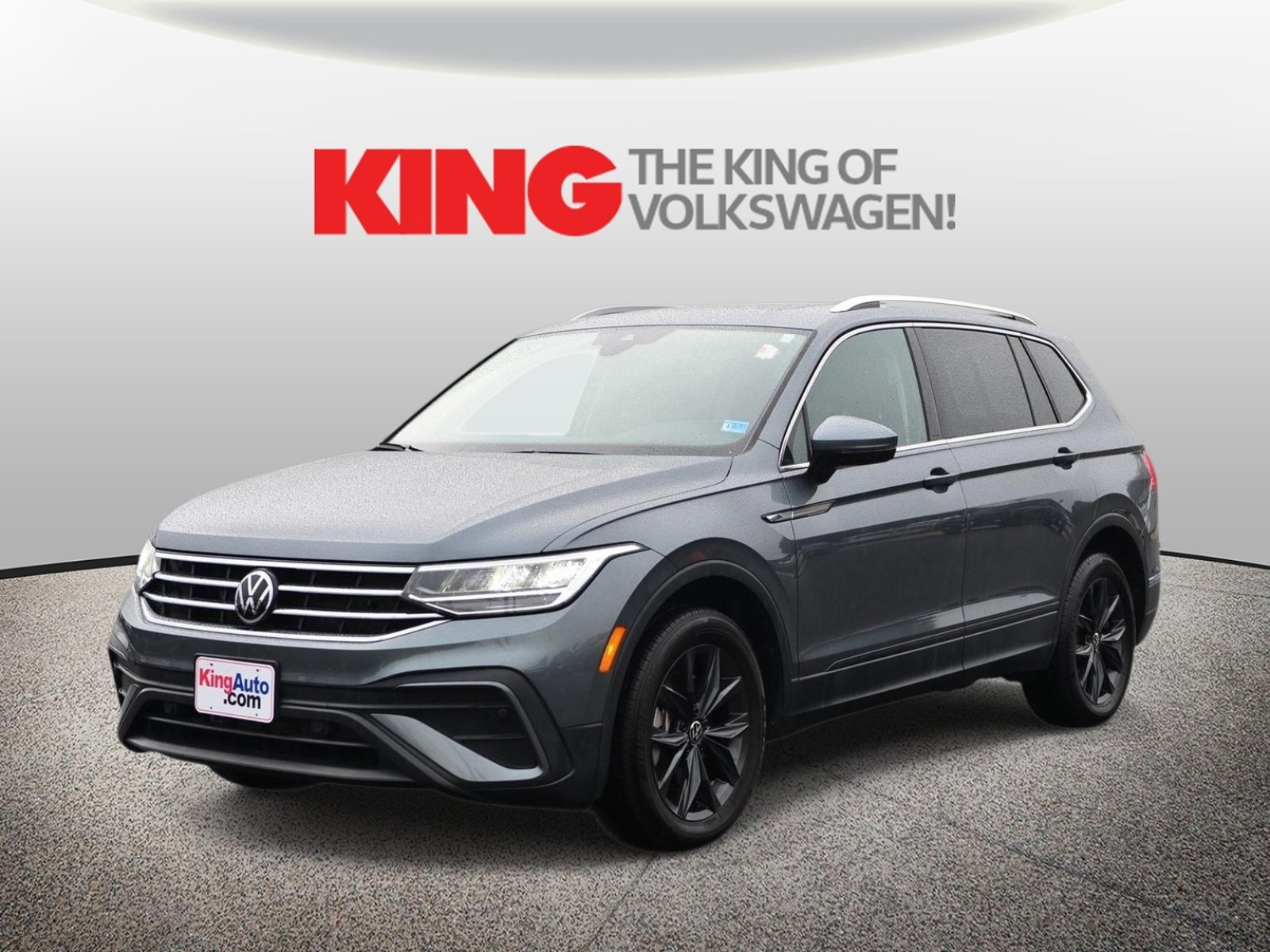Certified 2024 Volkswagen Tiguan SE AWD/4WD image 9