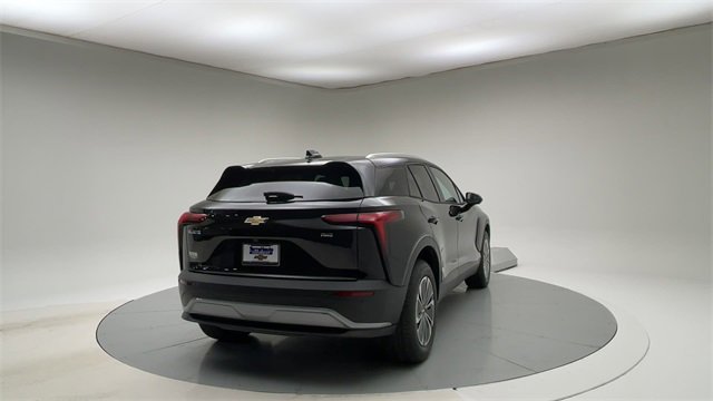 New 2025 Chevrolet Blazer EV LT w/ Super Cruise Package image 9