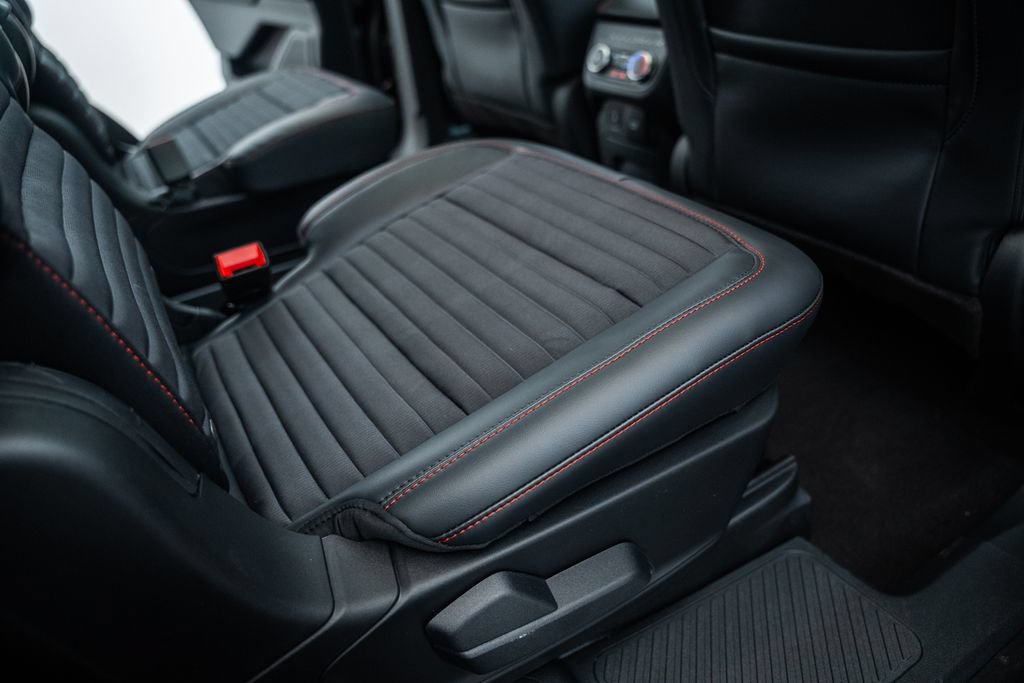 New 2026 Ford Explorer ST-Line w/ ST-Line Street Pack AWD/4WD image 35