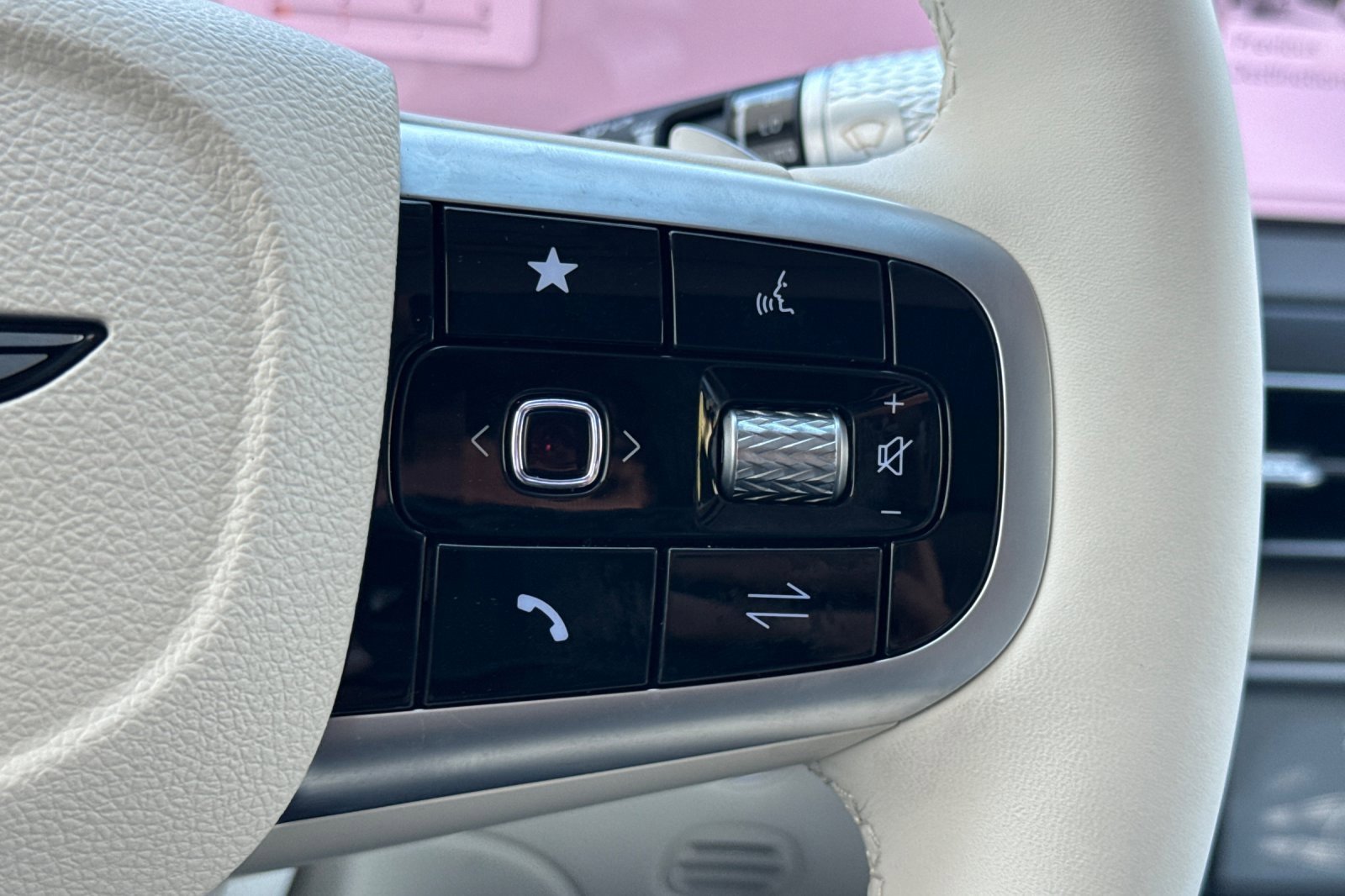 New 2026 Genesis GV60 RWD image 26