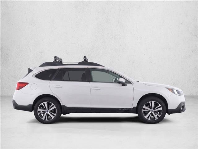 Used 2018 Subaru Outback 2.5i Limited AWD/4WD image 8