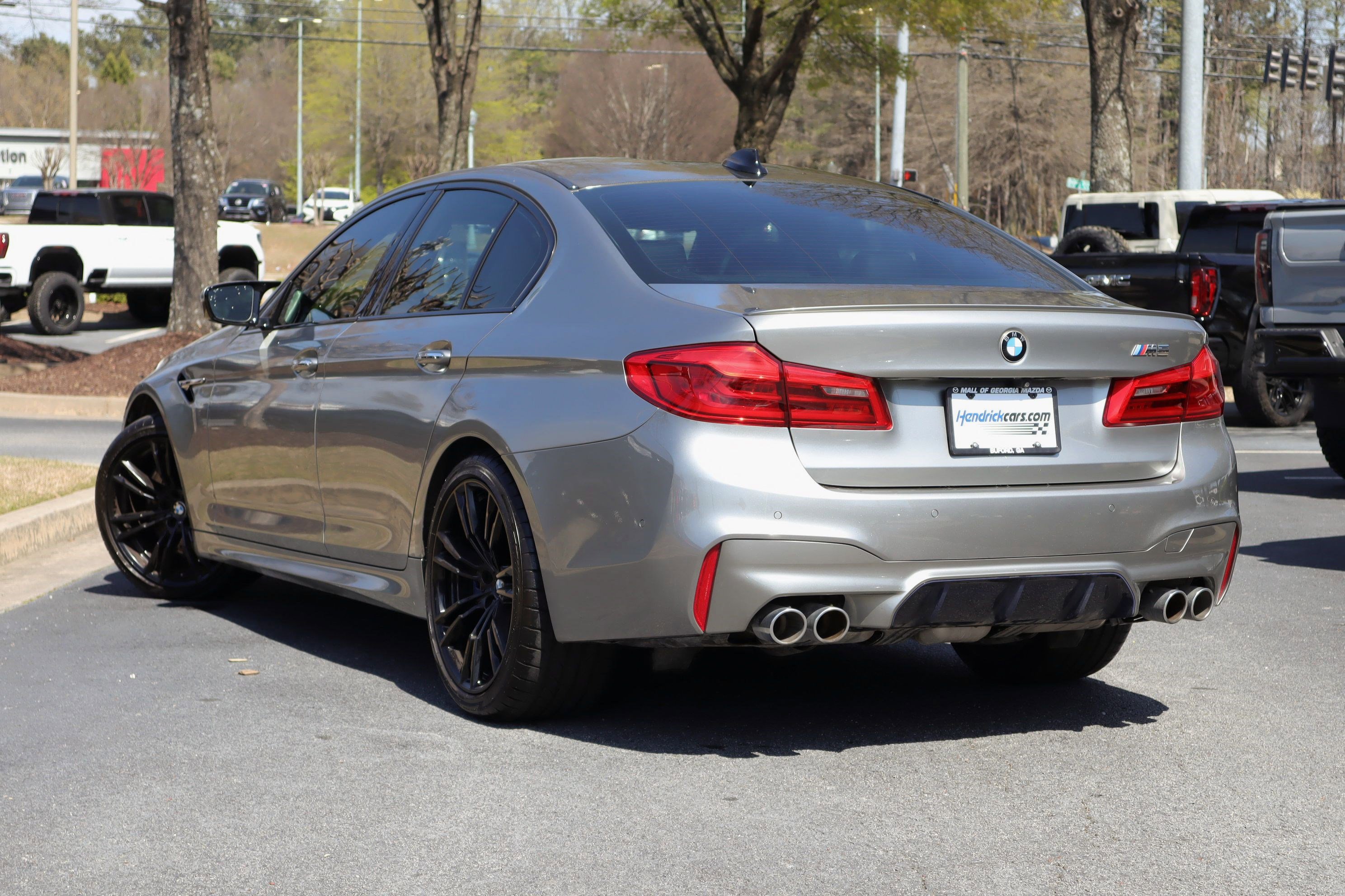 Used 2018 BMW M5 w/ Executive Package video 3