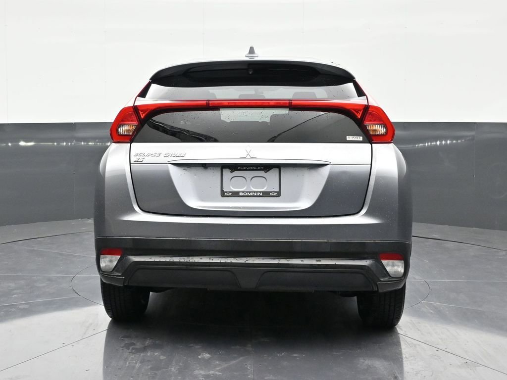 Used 2020 Mitsubishi Eclipse Cross ES image 4