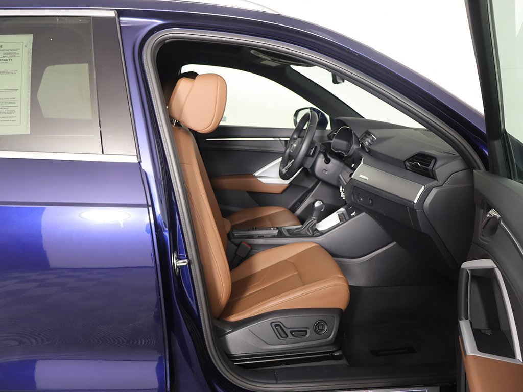 Used 2023 Audi Q3 2.0T Premium w/ Convenience Package image 29