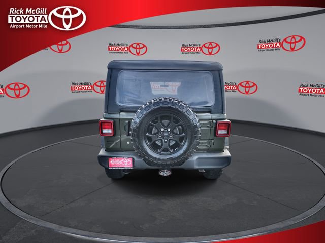 Used 2023 Jeep Wrangler Willys image 7