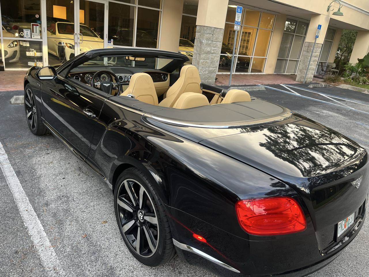 Used 2013 Bentley Continental GT AWD/4WD image 9