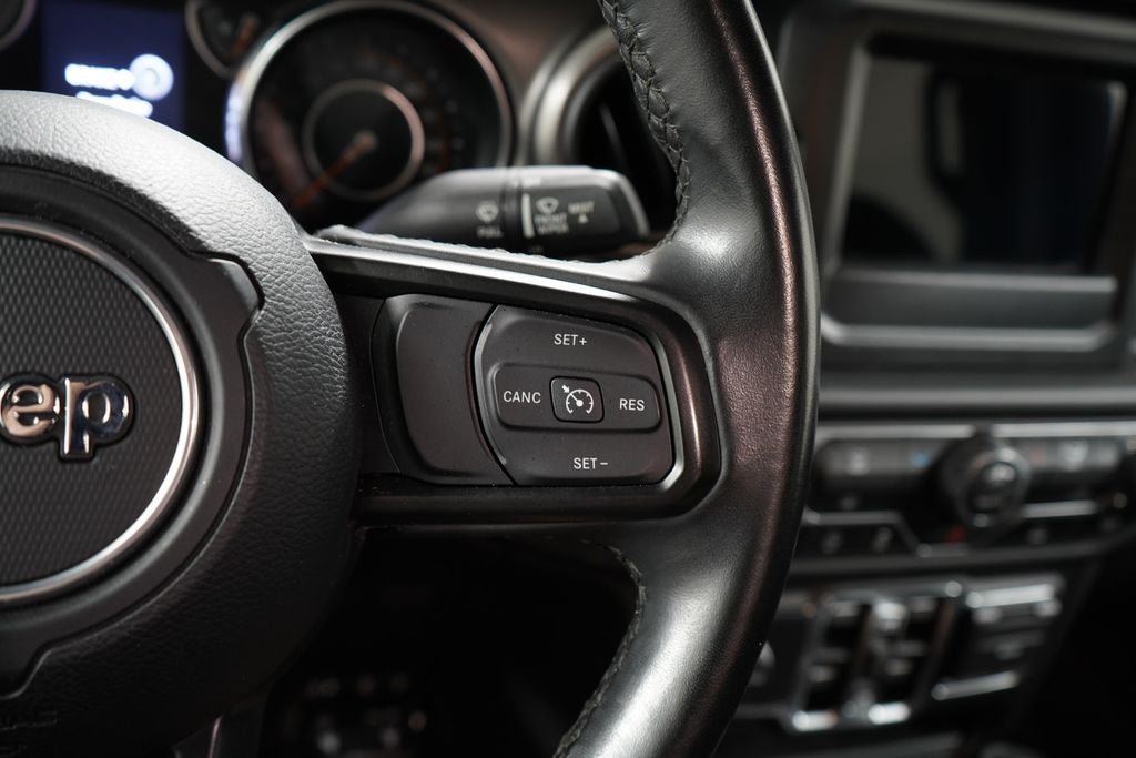 Used 2022 Jeep Gladiator Sport AWD/4WD image 15